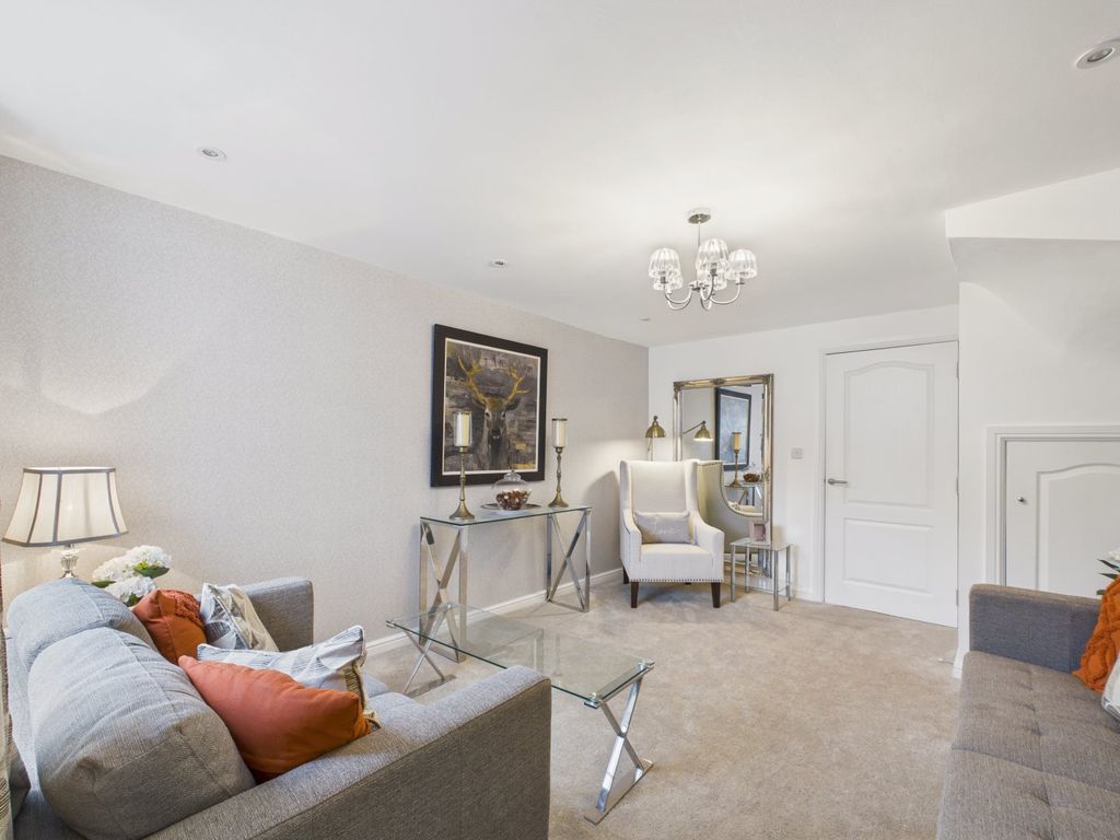 Property photo 2 of 26