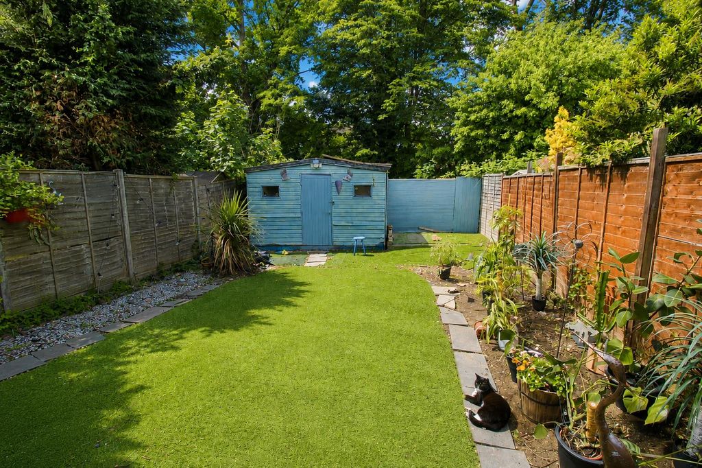 Property photo 3 of 15 Garden.Png