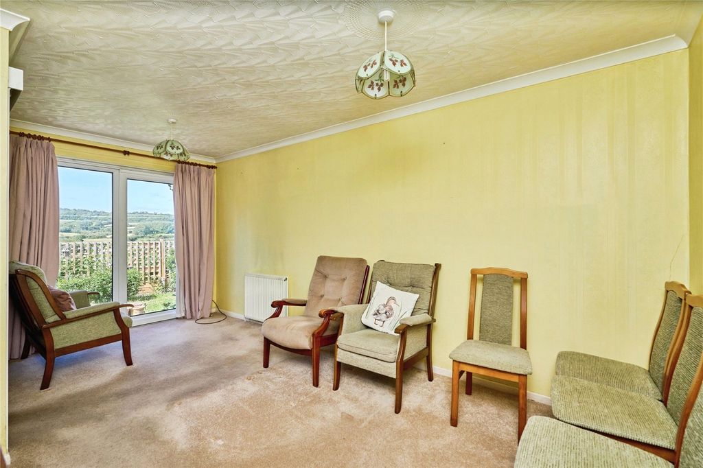 Property photo 3 of 12 Picture No. 19