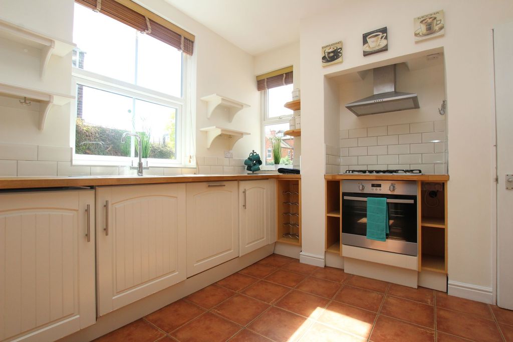 Property photo 2 of 13