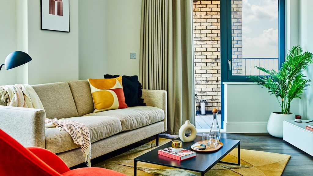 Property photo 1 of 19