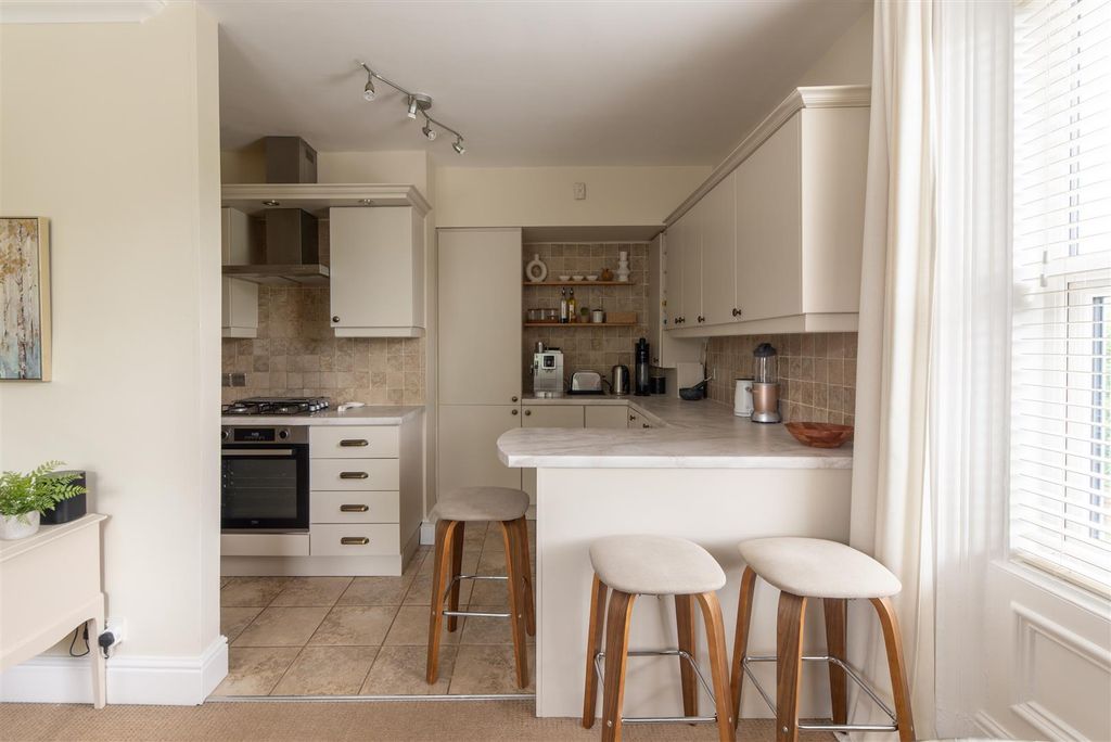 Property photo 2 of 21 Edit-7045.Jpg
