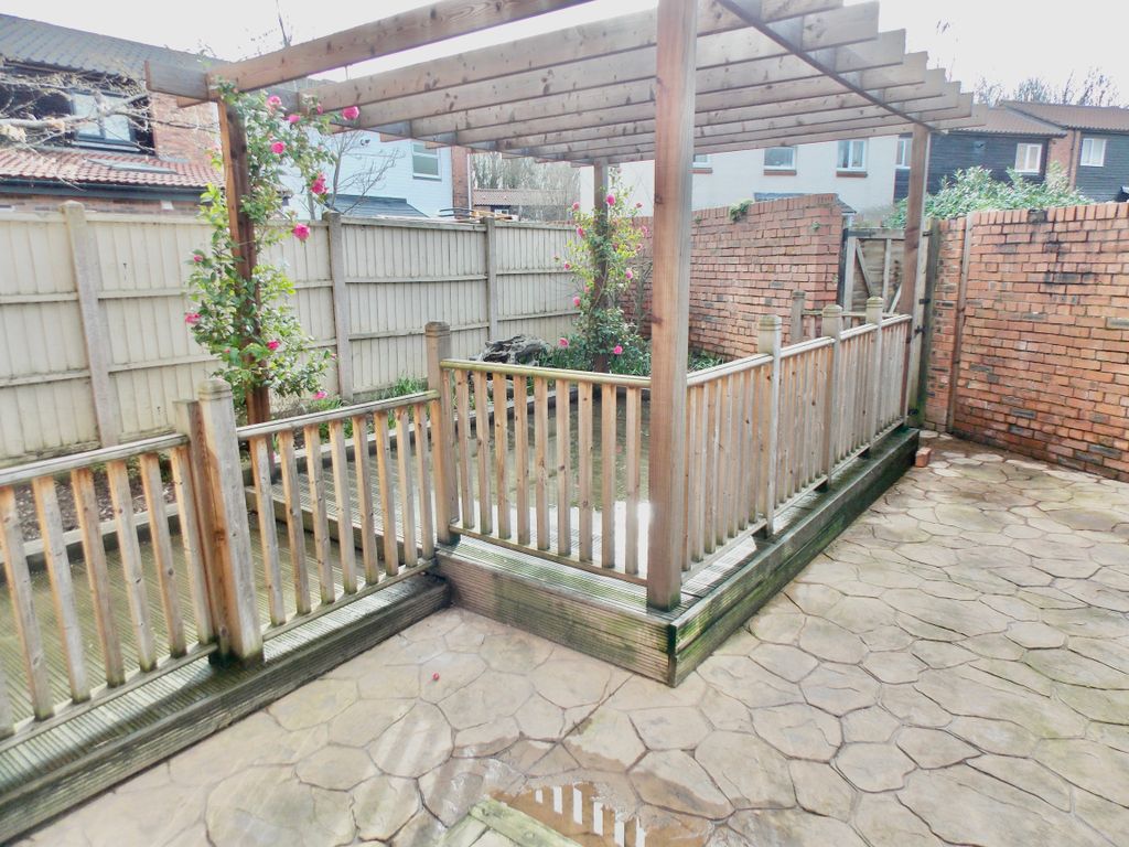 Property photo 3 of 16