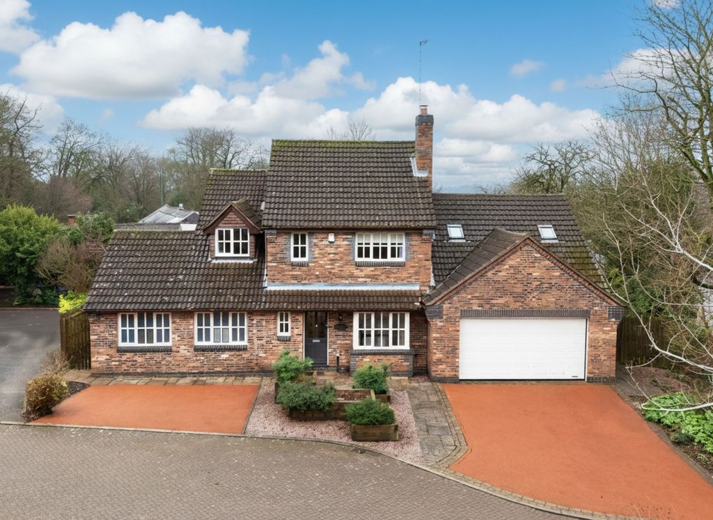 Property photo 1 of 39 Front