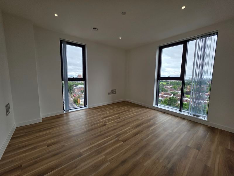 Property photo 3 of 5 Photo 5