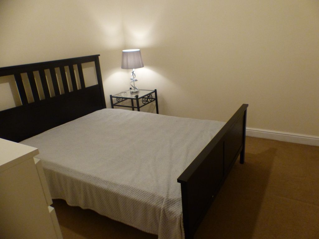 Property photo 3 of 8 Bedroom