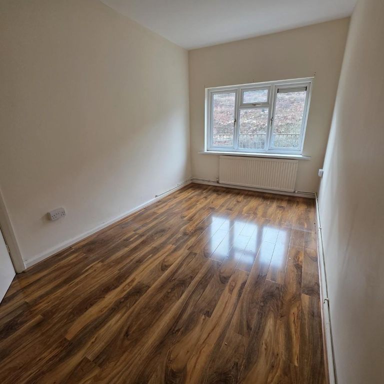 Property photo 2 of 5 Img-20260217-Wa0016.Jpg