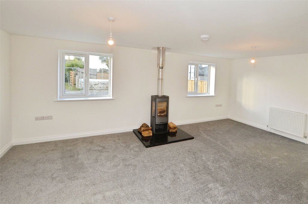 Property photo 3 of 17 Picture No. 07