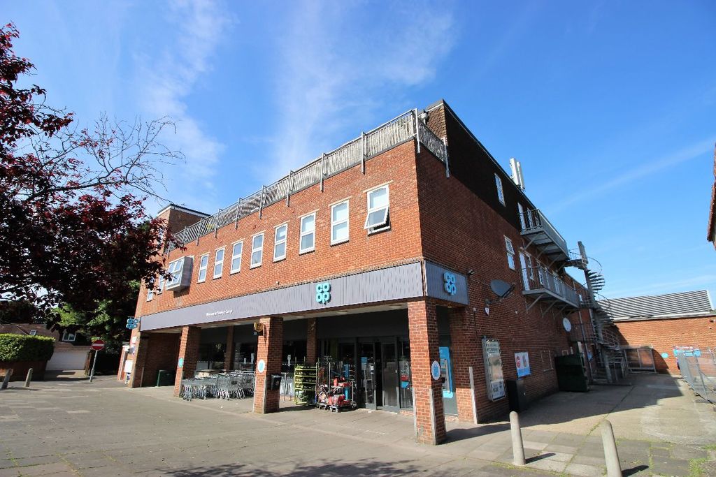 Property photo 1 of 7