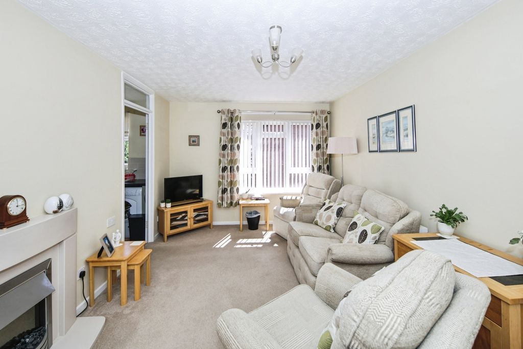 Property photo 2 of 13 Pbox-Img.Jpg