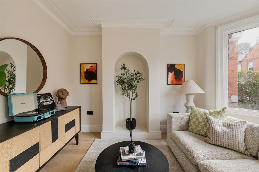 Property photo 2 of 28 Img_2810.Jpg