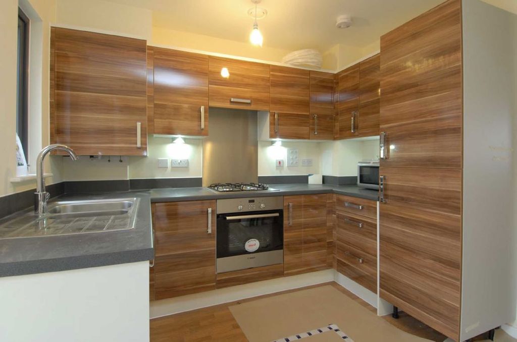 Property photo 2 of 3