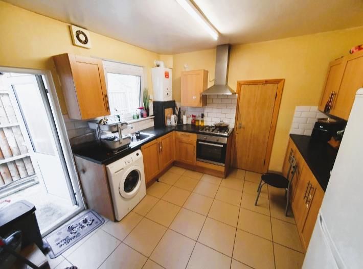 Property photo 3 of 7