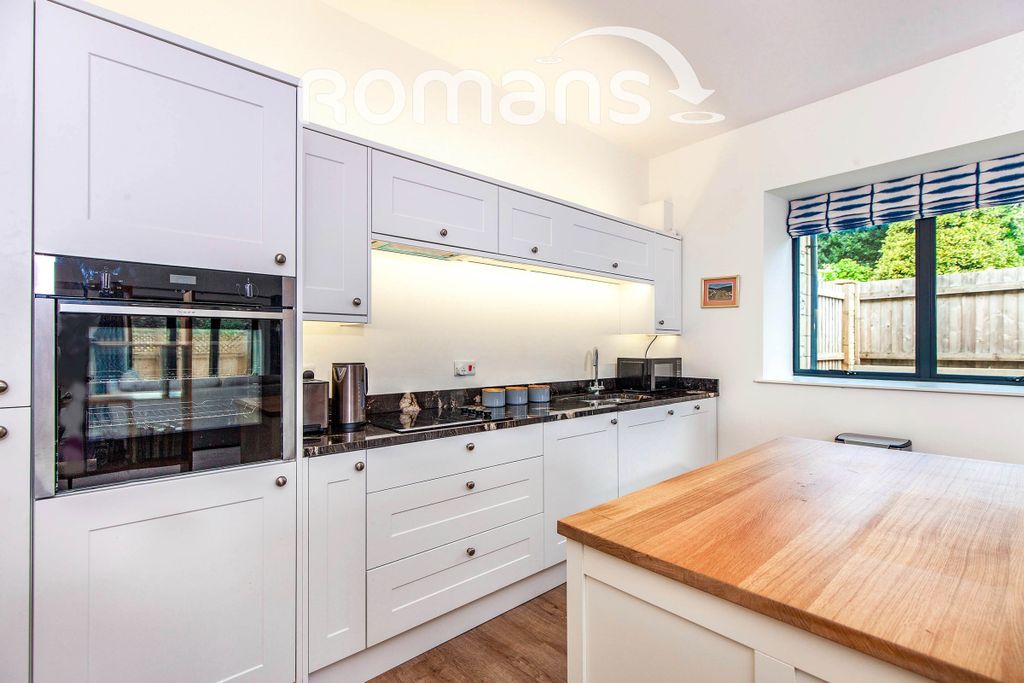 Property photo 2 of 9 282Bf4Fe-9341-ee11-B
