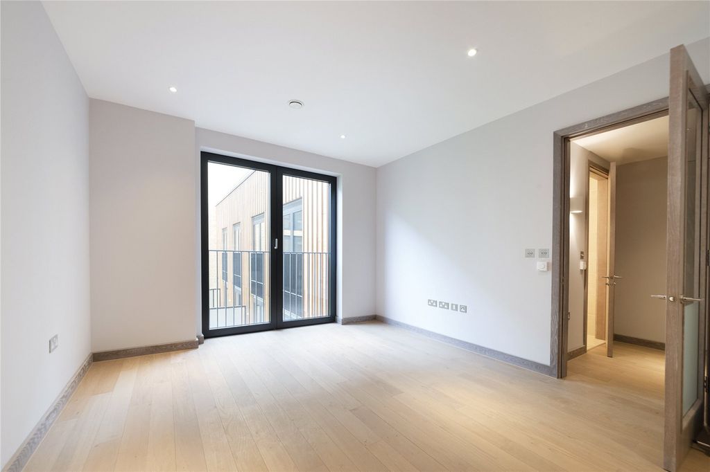 Property photo 2 of 7 Reception Room