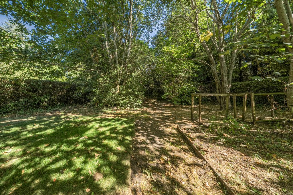 Property photo 3 of 21 15032334
