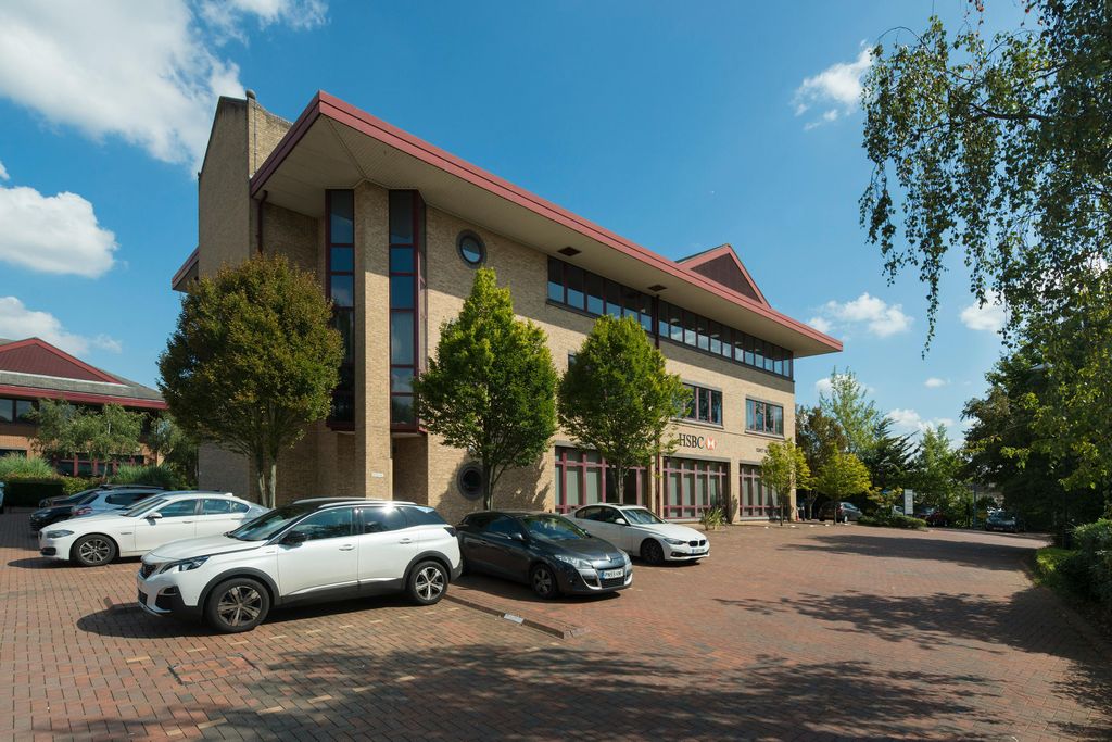 Property photo 1 of 12 Sunningdale