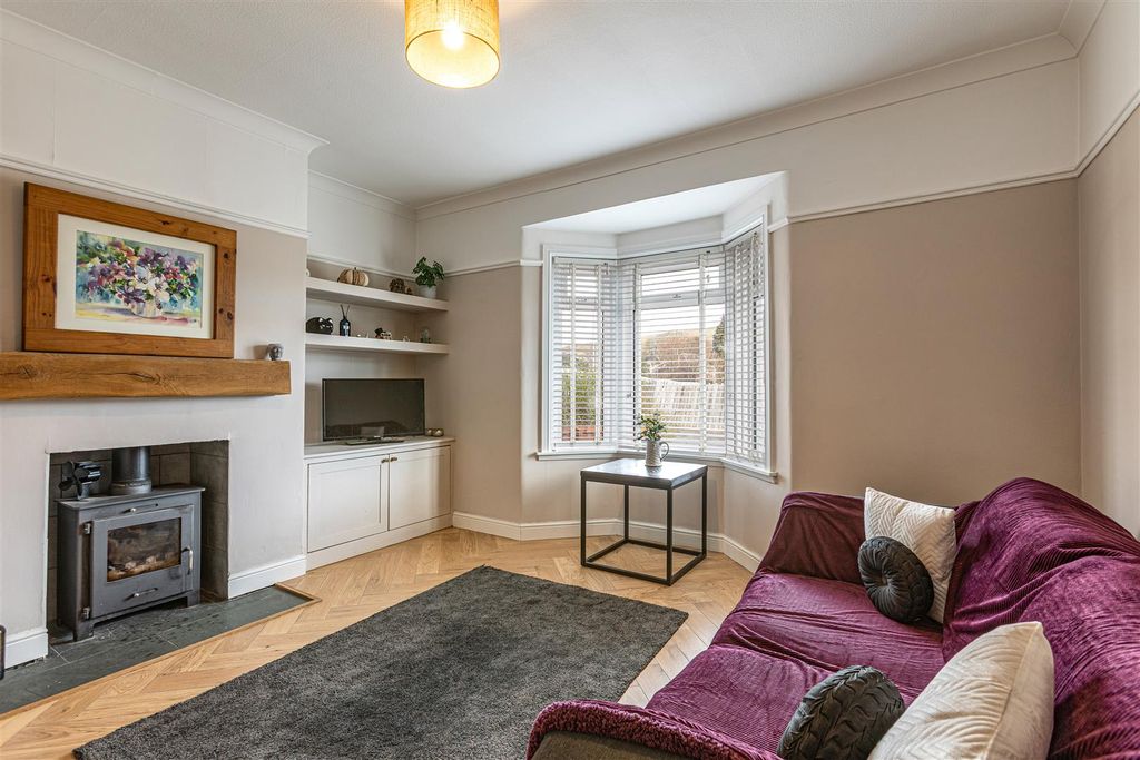 Property photo 3 of 19 39 Dean Street Galashiels 15.Jpg