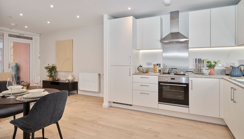 Property photo 2 of 14 Showhome Photography