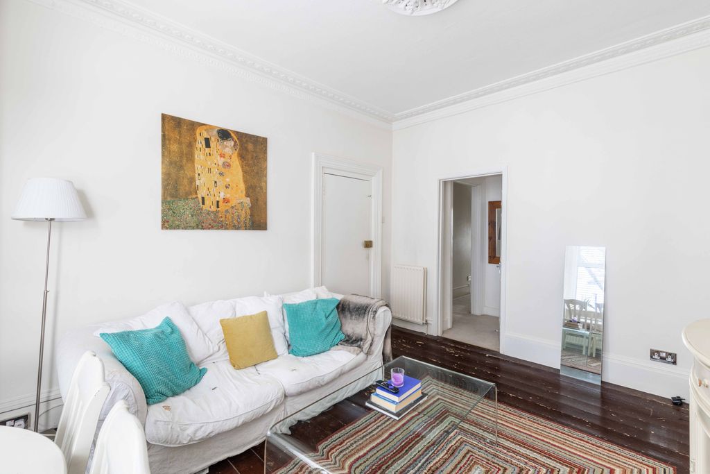 Property photo 2 of 9 Picture 2