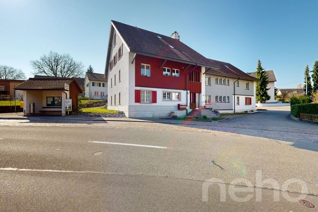 Property photo 1 of 12