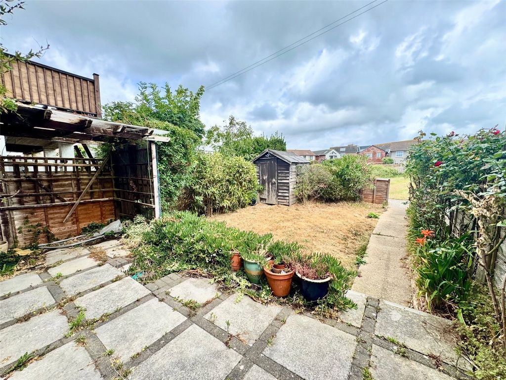 Property photo 3 of 17 Picture No. 21