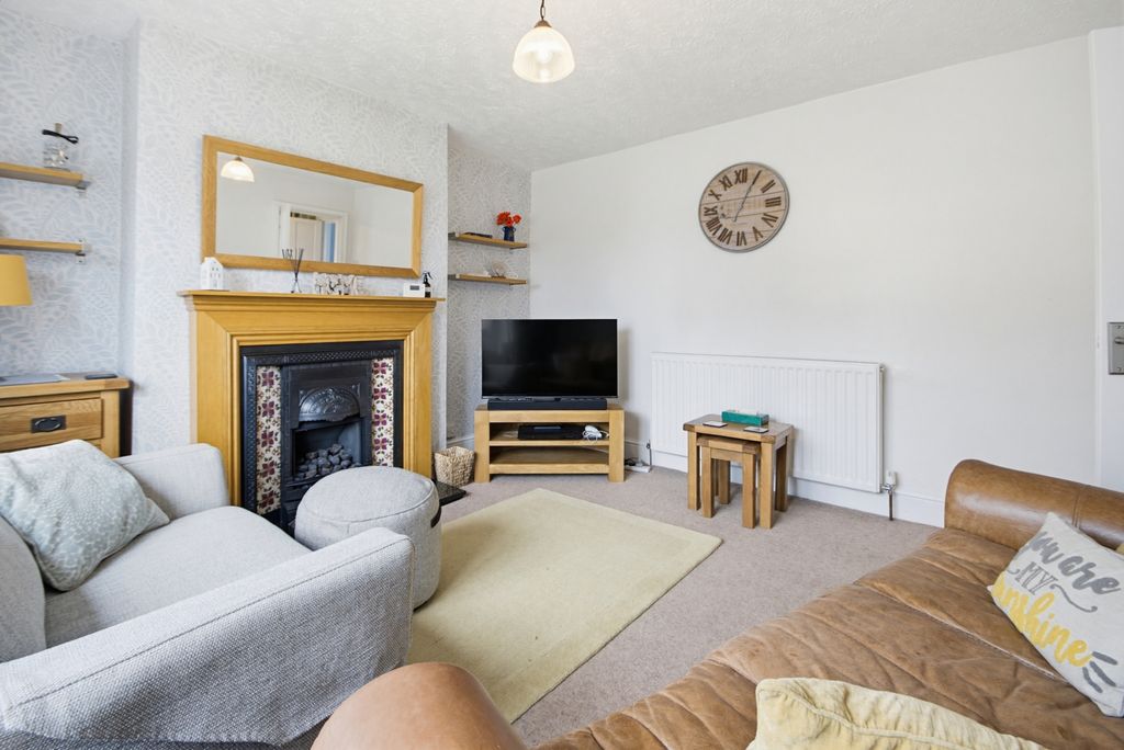 Property photo 3 of 29 Dsc05992