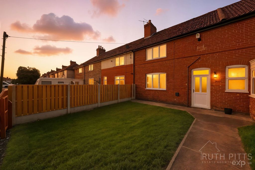 Property photo 2 of 24