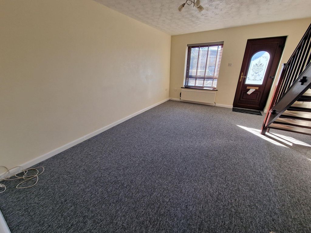 Property photo 2 of 10 Image