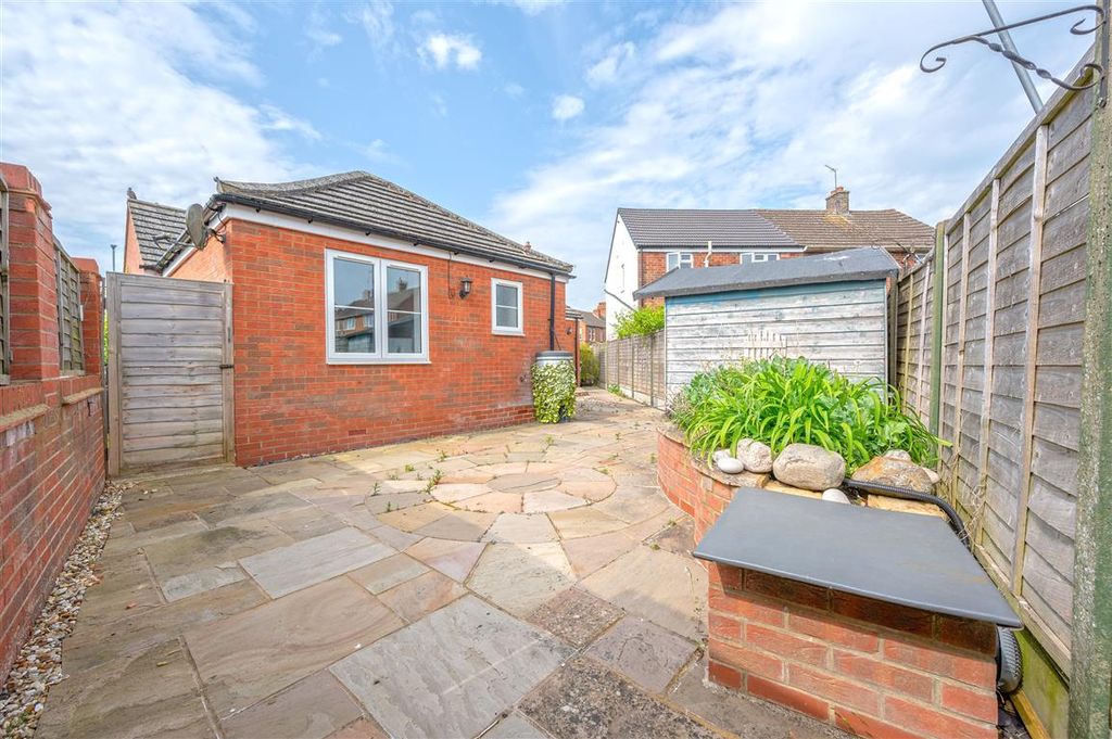 Property photo 2 of 10