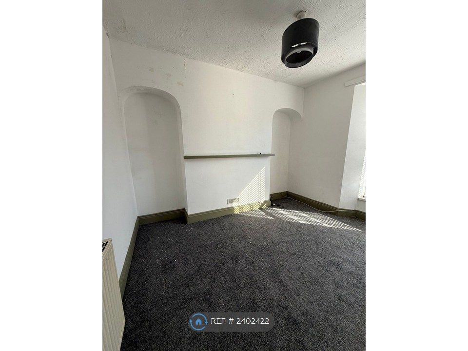 Additional image 6 of 4 bed end terrace house to rentLaira Bridge Road, Plymouth PL4