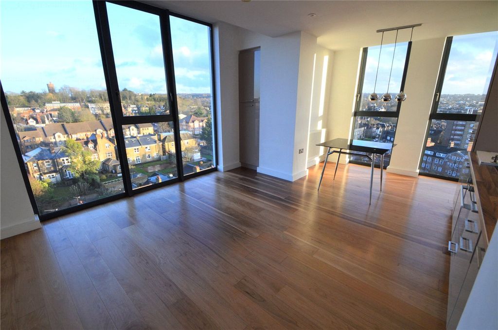Property photo 2 of 11 Picture No. 03