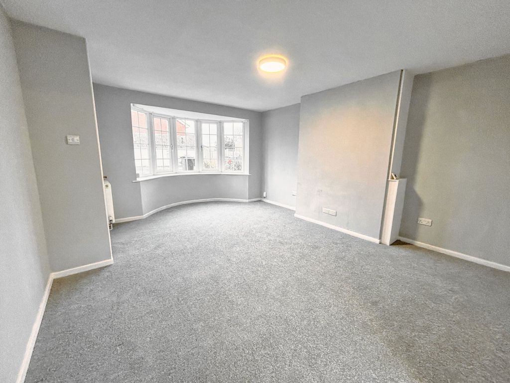 Property photo 3 of 8 Picture No. 04