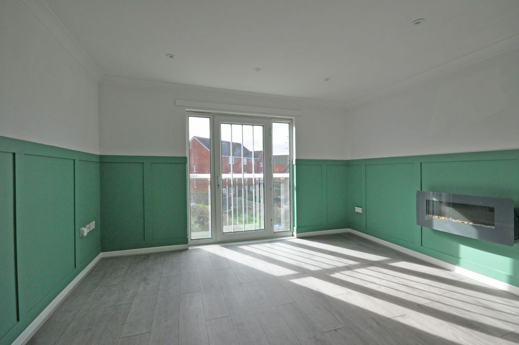 Property photo 2 of 11 Photo 2