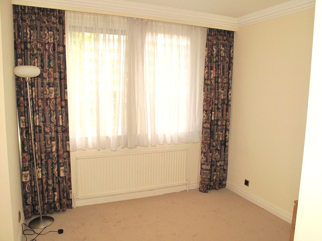 Property photo 3 of 8 Bedroom 
