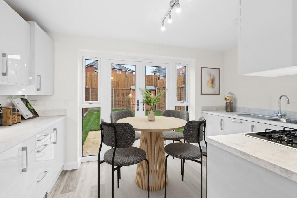 Property photo 2 of 12 Image