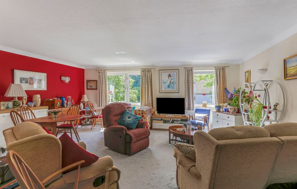 Property photo 2 of 13 333A9761