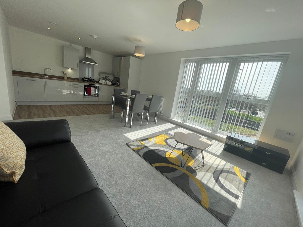 Property photo 3 of 18 View