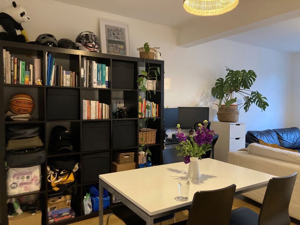 Property photo 3 of 12