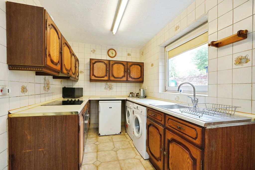 Property photo 3 of 13 Photo