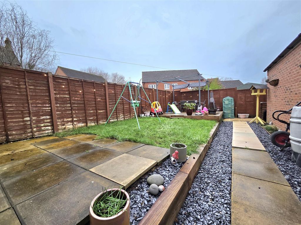 Property photo 3 of 15