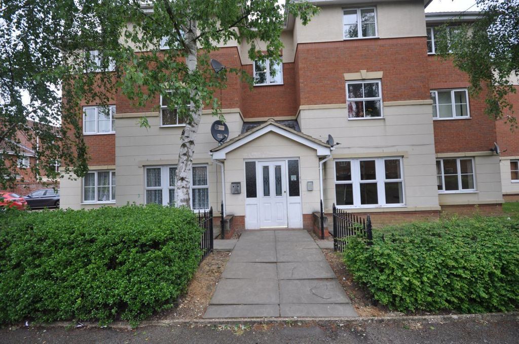 Property photo 1 of 8