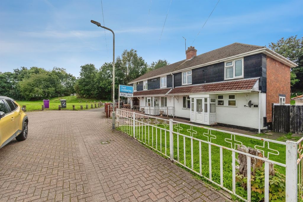 Property photo 2 of 22