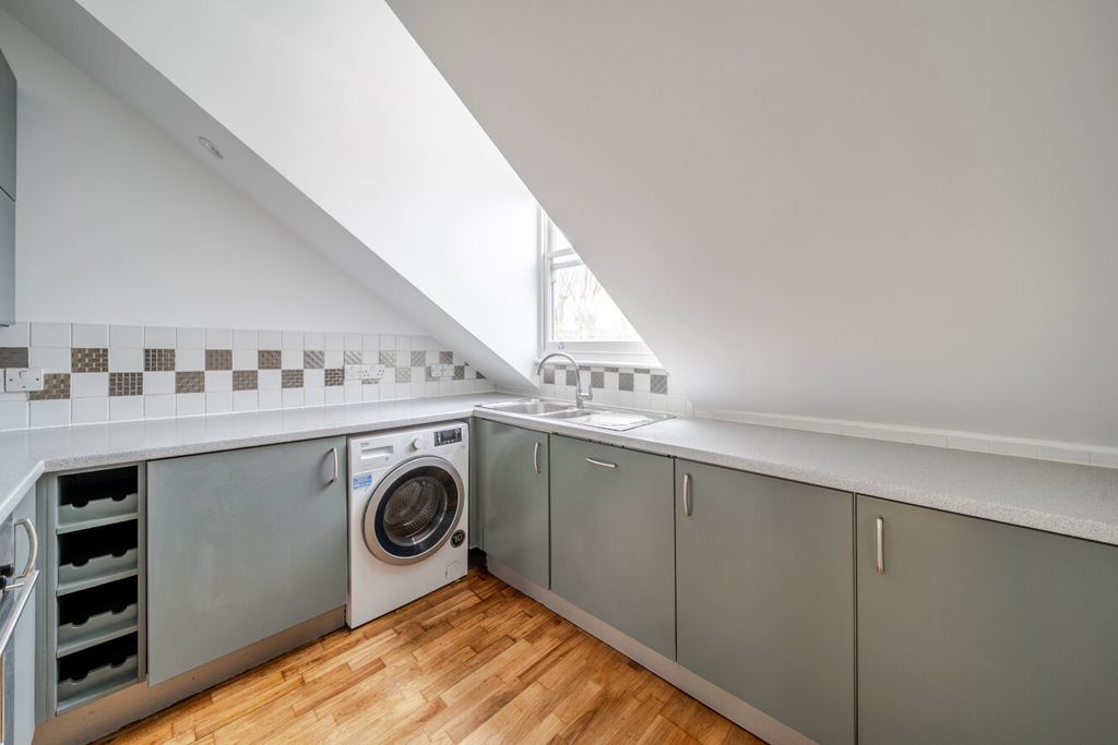 Property photo 2 of 13 1420434-10-69A1c1...