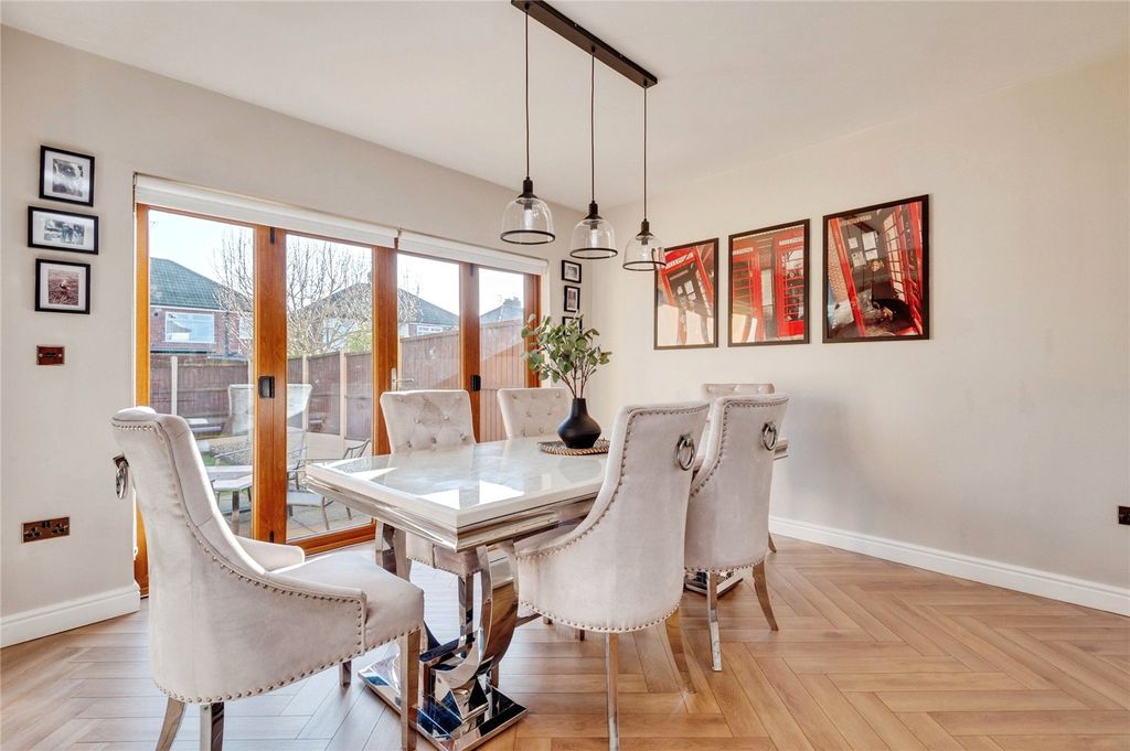 Property photo 3 of 19 Picture No. 26