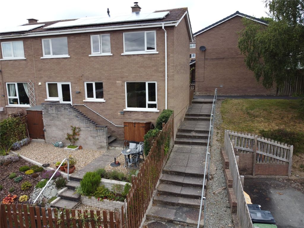 Property photo 1 of 15 Picture No. 24