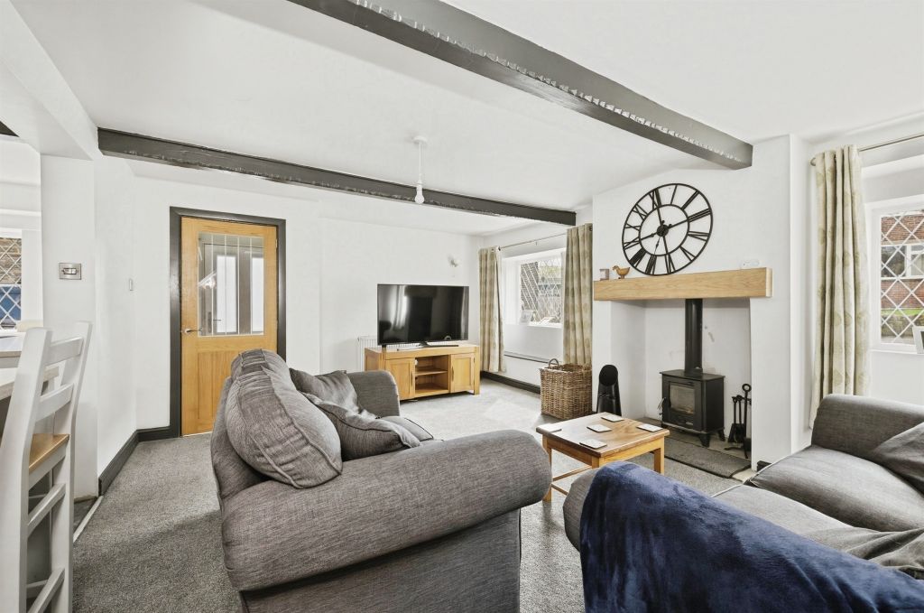 Property photo 2 of 16