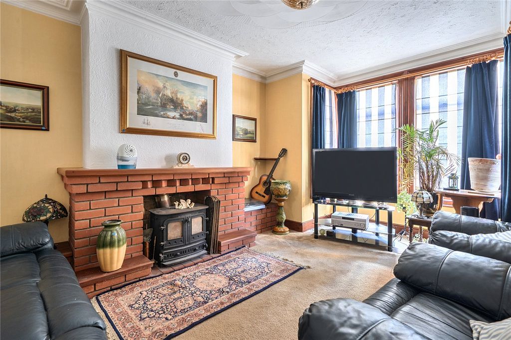 Property photo 3 of 15 Picture No. 20