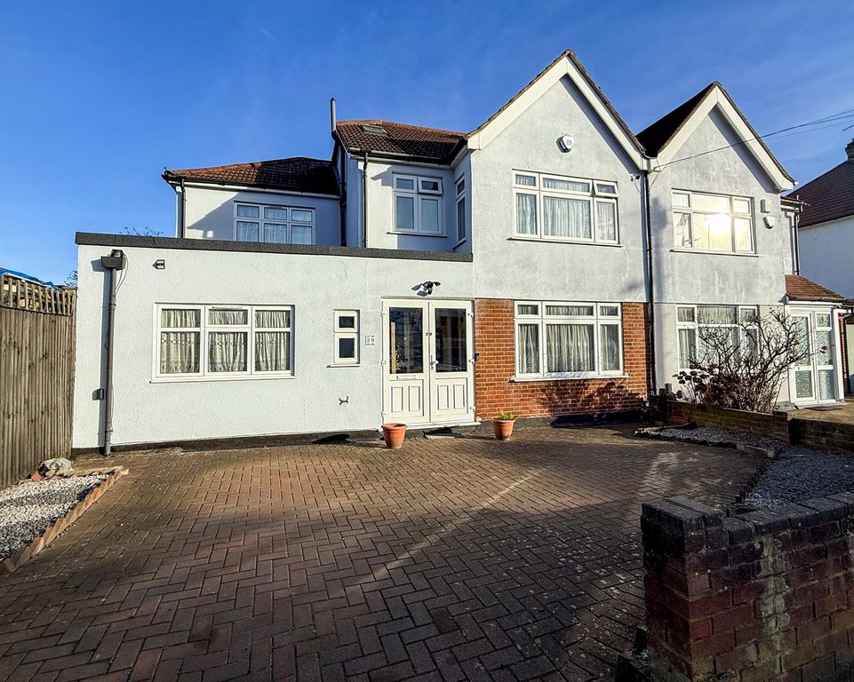 Property photo 1 of 24