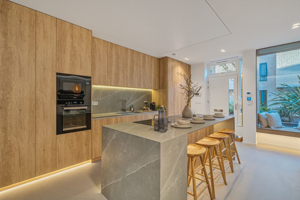 Property photo 2 of 13 Picture No. 09